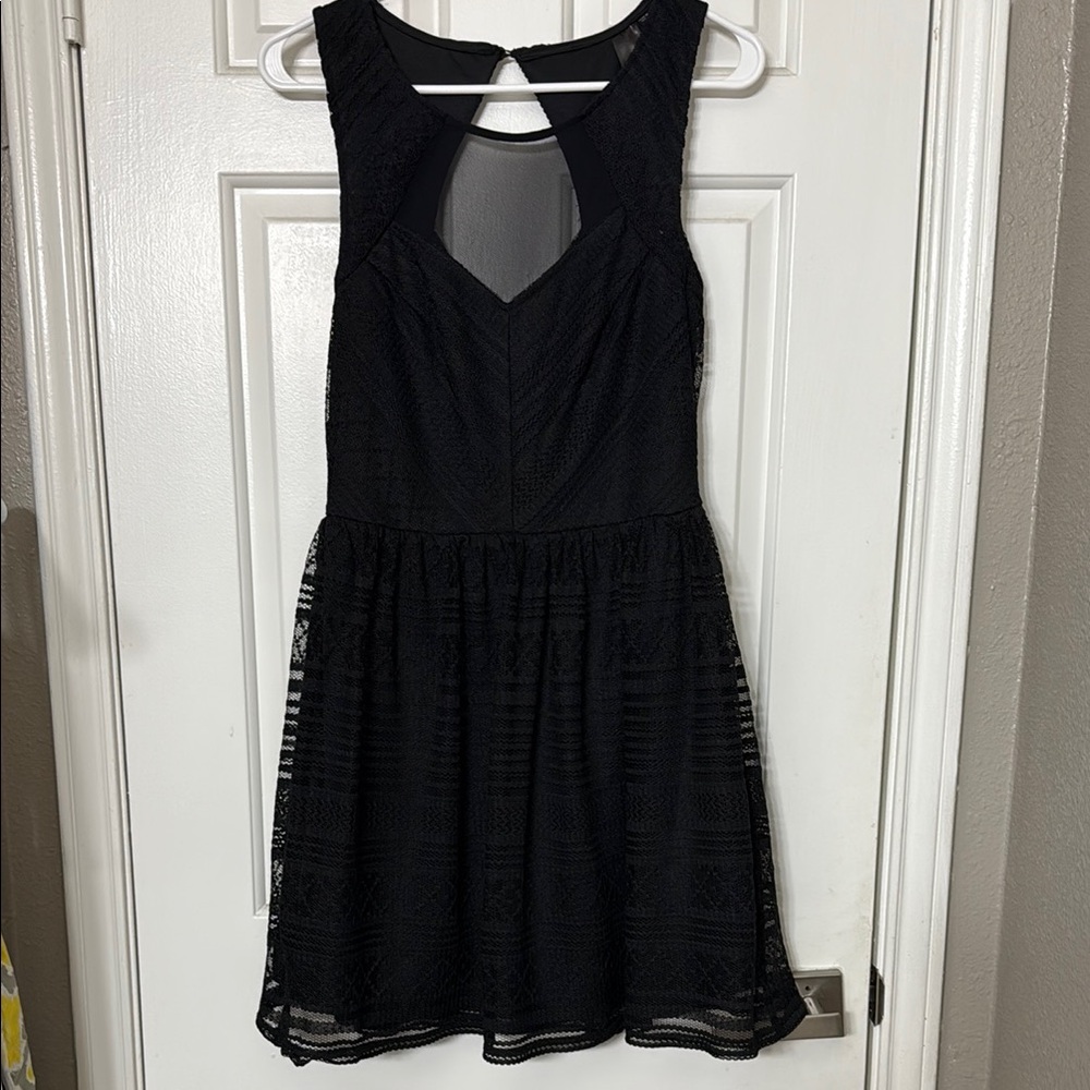 Elegant Black Lace Dress